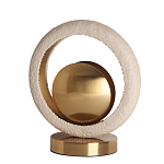 Настольная лампа с бежевым текстурным кольцом и латунным шаром в центре Tactile   варинант исполнения - 1 | Loft Concept в Омске