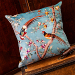 Подушка декоративная с изображением птиц в саду Chinoiserie Birds in the Peach Orchard Cushion варинант исполнения - 2 | Loft Concept в Омске