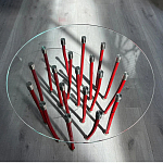 Дизайнерский журнальный стол с круглой прозрачной столешницей и основанием в виде красных металлических тросов Wires варинант исполнения - 1 | Loft Concept в Омске