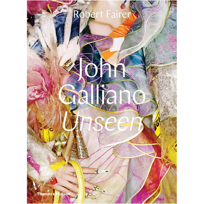 John Galliano: Unseen  в Омске | Loft Concept 