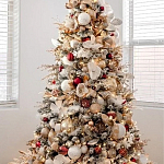 Заснеженная Новогодняя Ель с золотыми листьями и цветами в комплекте варинант исполнения - 1 | Loft Concept в Омске