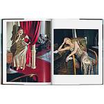 Helmut Newton: a Gun for Hire варинант исполнения - 4 | Loft Concept в Омске