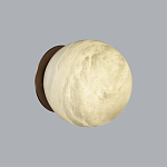 Настенно-потолочный светильник с плафоном в форме шара из алебастра Cryptocrystalline Stone варинант исполнения - 3 | Loft Concept в Омске