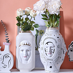 Ваза с декоративными лицами и графическими элементами в виде сердец и символов Faces of Imagination варинант исполнения - 2 | Loft Concept в Омске