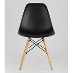 Пластиковый стул на ножках из массива бука Eames Black варинант исполнения - 4 | Loft Concept в Омске