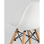 Пластиковый стул на ножках из массива бука Eames Small White варинант исполнения - 3 | Loft Concept в Омске