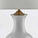 Настольная лампа белого цвета с фарфоровым основанием и латунными акцентами и тканевым абажуром Currey & Company варинант исполнения - 3 | Loft Concept в Омске