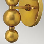 Бра с белым матовым стеклянным плафоном и тремя декоративными шарами Hinkley варинант исполнения - 8 | Loft Concept в Омске