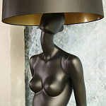 Лампа MANNEQUIN LAMP с абажуром модельный позинг варинант исполнения - 4 | Loft Concept в Омске