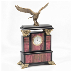 Часы настольные из родонита и бронзы с декором в виде орла Eagle Stone Clock варинант исполнения - 2 | Loft Concept в Омске