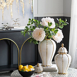 Ваза белая с крышкой и золотистыми вертикальными полосками Chinoiserie Ceramics варинант исполнения - 2 | Loft Concept в Омске