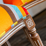 Стул бежевый в разноцветную полоску из натурального бука с изображением птиц и цветов Blooming Birds Colorful Stripes Chair варинант исполнения - 8 | Loft Concept в Омске