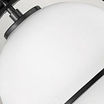 Потолочный светильник с плафоном в форме белого матового шара Hinkley варинант исполнения - 6 | Loft Concept в Омске