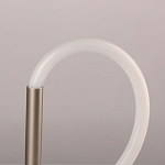 Настольная лампа белым изогнутым плафоном на круглой подставке Luke Lampco Tracer Lamp варинант исполнения - 9 | Loft Concept в Омске