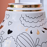 Ваза с декоративными лицами и графическими элементами в виде сердец и символов Faces of Imagination варинант исполнения - 8 | Loft Concept в Омске