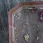 Шкатулка из эпоксидной смолы с цветами розовая Epoxy Resin Square Box Pink варинант исполнения - 7 | Loft Concept в Омске