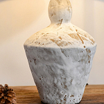 Настольная лампа с керамическим фактурным основанием и тканевым абажуром Eastern Tale варинант исполнения - 4 | Loft Concept в Омске