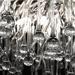 Люстра подвесная с прозрачными стеклянными подвесками в форме капель Диаметр 100 см Droplet Chandelier варинант исполнения - 20 | Loft Concept в Омске