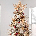 Заснеженная Новогодняя Ель с золотыми листьями и цветами в комплекте варинант исполнения - 2 | Loft Concept в Омске