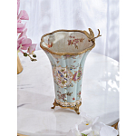 Ваза голубого цвета из фарфора с цветочным рисунком и бронзовой стрекозой Blue Garden варинант исполнения - 7 | Loft Concept в Омске